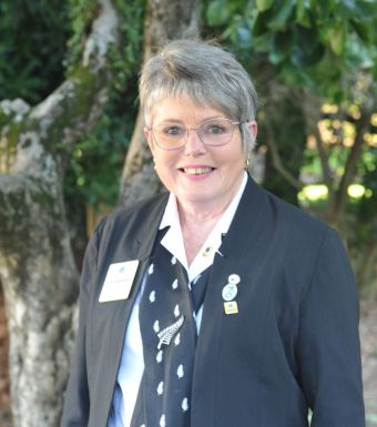 Tracy Henderson